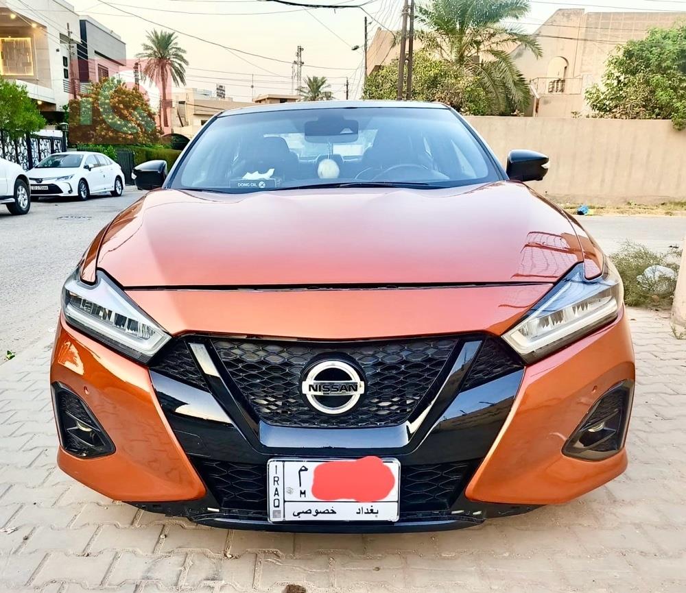 Nissan Maxima
